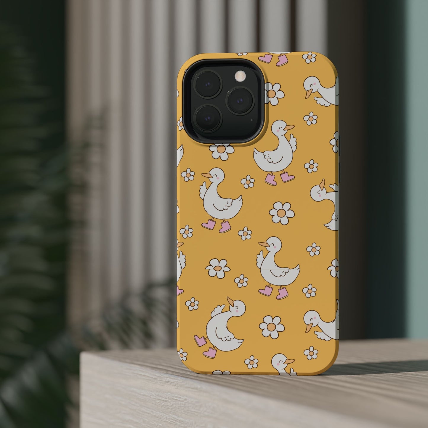 Charming Duck Pattern Magnetic Phone Case