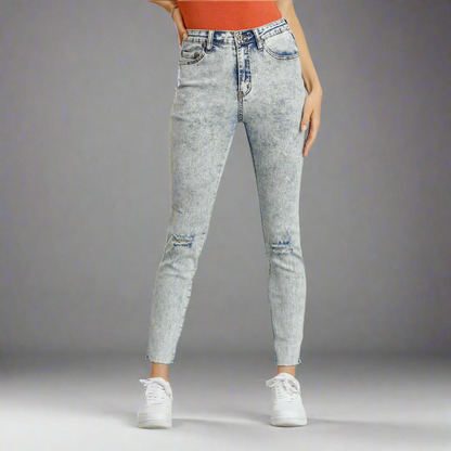 5-Pockets Distressed Stretch Skinny Jeans with Unfinished Hem